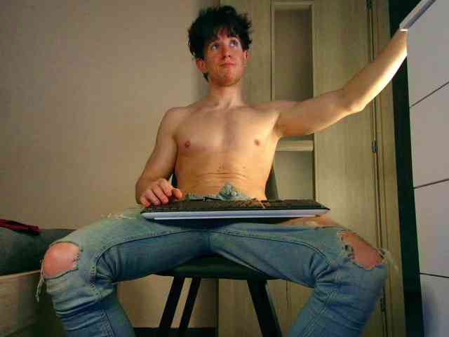 JustChrisHere Sex Cam Show