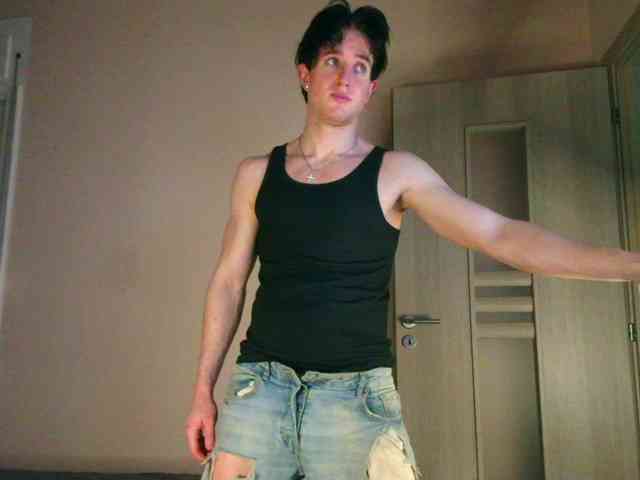 JustChrisHere Sex Cam Show