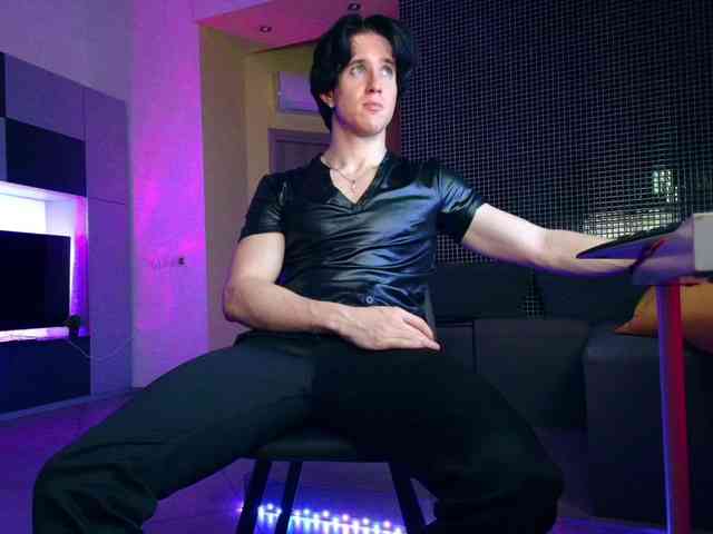 JustChrisHere Sex Cam Show