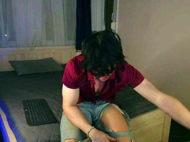 JustChrisHere Sex Cam Show