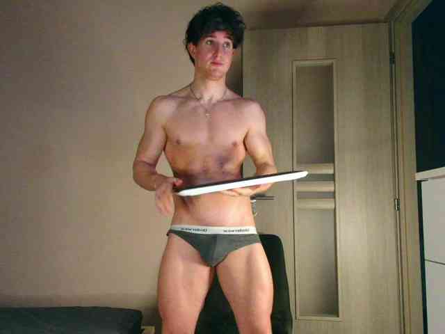 JustChrisHere Sex Cam Show