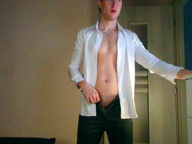 JustChrisHere Sex Cam Show