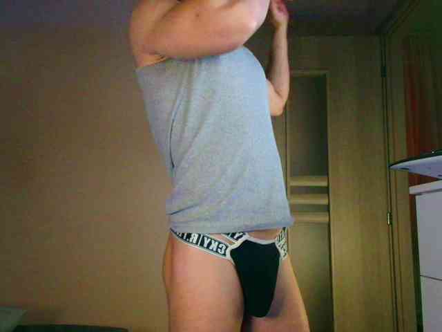 JustChrisHere Sex Cam Show