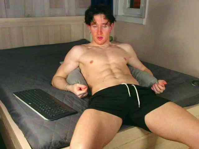 JustChrisHere Sex Cam Show