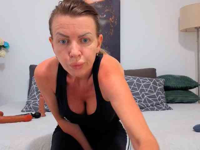 MiaHot webcam