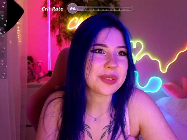 LadyAlis webcam