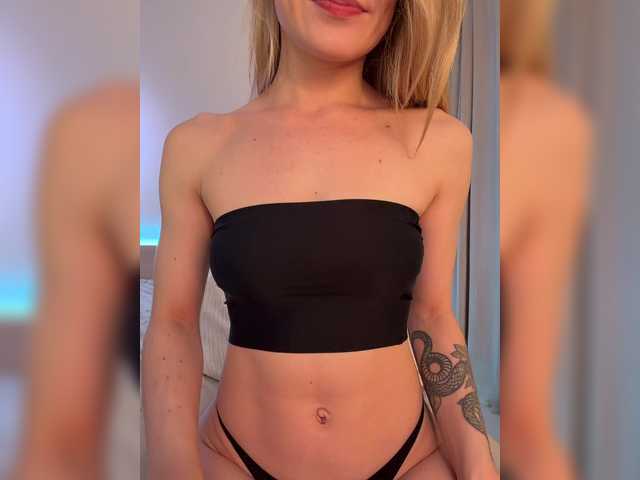 MayWey live cam on BongaCams