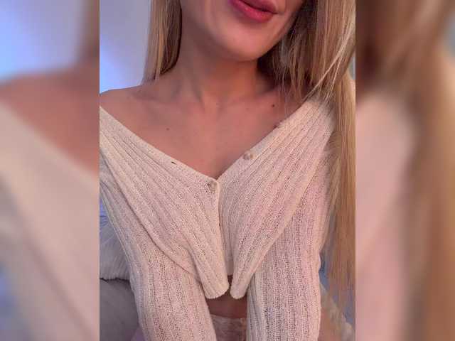MayWey live cam on BongaCams