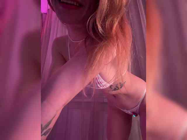 Modella: MayWey