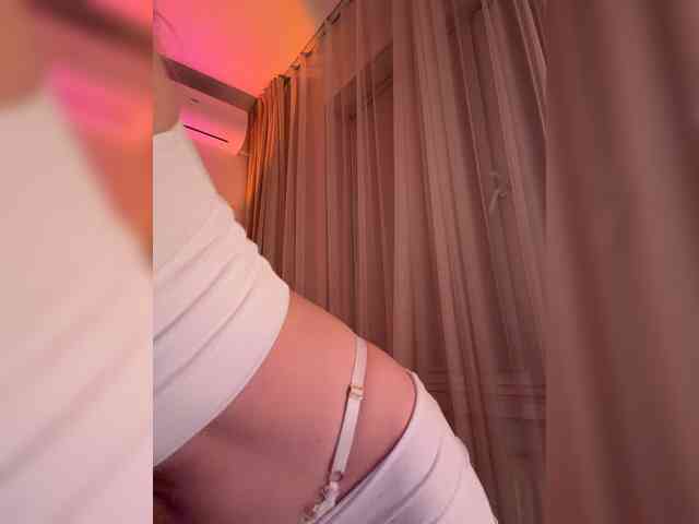 MayWey Live Webcam on BongaCams
