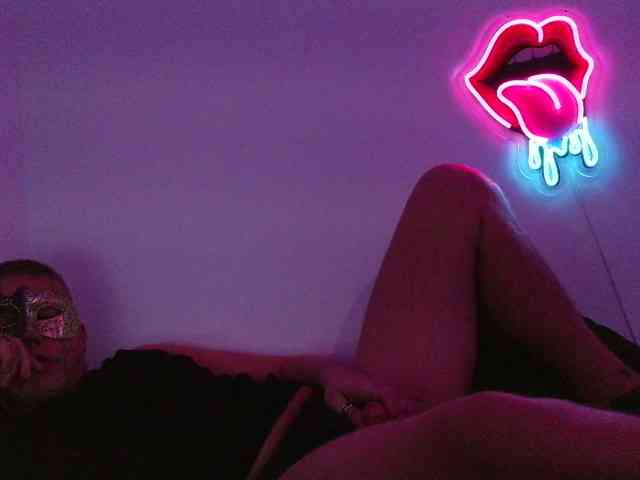 yourSecretRoom69