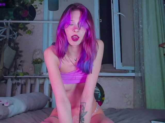 MiSeki's BongaCams show and profile