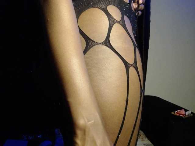 Wildsmile254 live cam on BongaCams