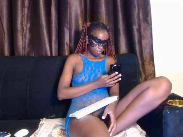 Wildsmile254 Live Webcam on BongaCams