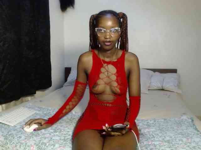 Wildsmile254 Live Webcam on BongaCams
