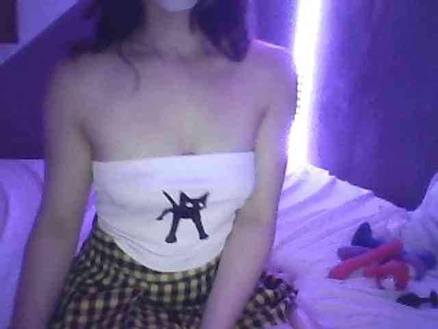 GothFeet07 webcam