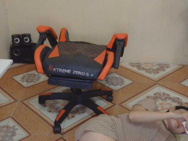 nana7777 live webcam show