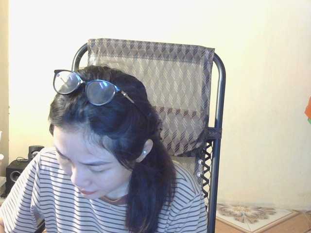le modèle nana7777 est en webcam porno dans un show sur le site bongacams, il possède les tags suivants: Asian,Brunette,Shaved