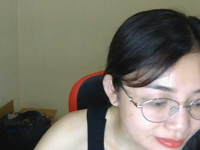 nana7777's BongaCams show and profile