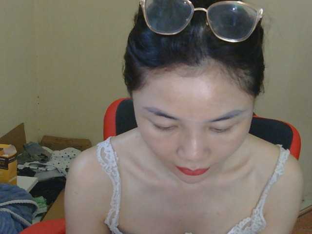nana7777 live cam on BongaCams