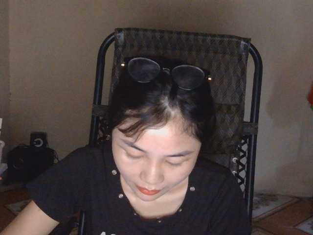 le modèle nana7777 est en webcam porno dans un show sur le site bongacams, il possède les tags suivants: Asian,Brunette,Shaved