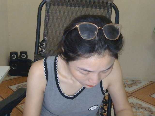 le modèle nana7777 est en webcam porno dans un show sur le site bongacams, il possède les tags suivants: Asian,Brunette,Shaved