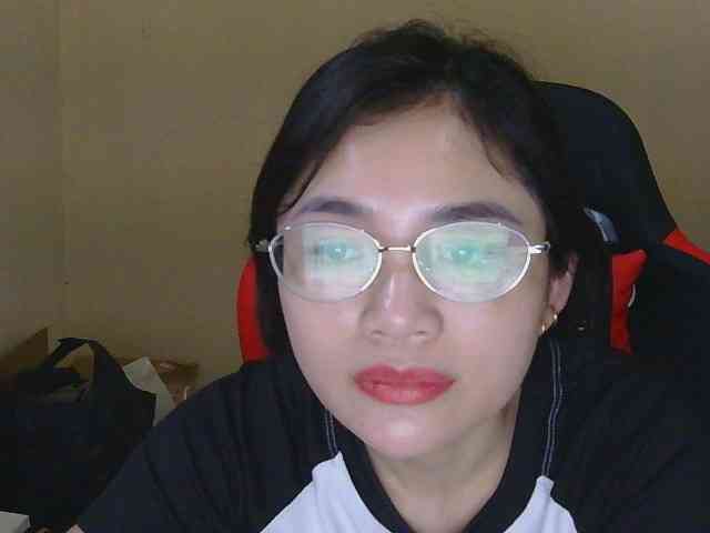 nana7777 webcam
