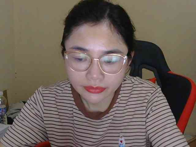 nana7777 webcam