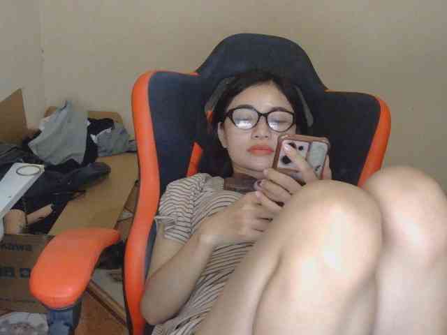 nana7777 webcam