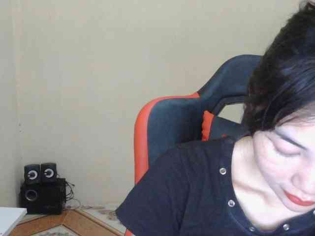 nana7777 webcam