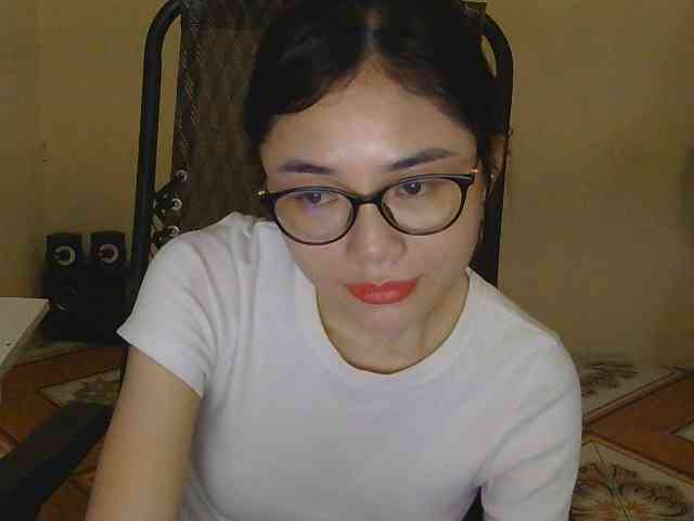 nana7777 webcam