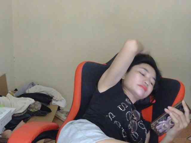 nana7777 webcam