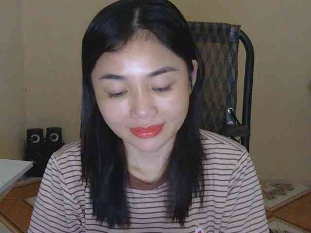 nana7777 Live Webcam on BongaCams