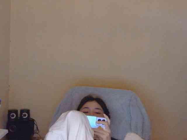 nana7777 webcam