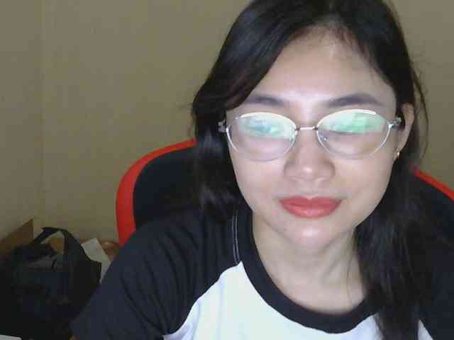 nana7777 webcam