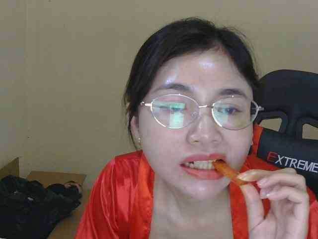 nana7777 webcam