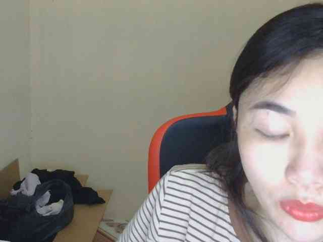 nana7777 webcam