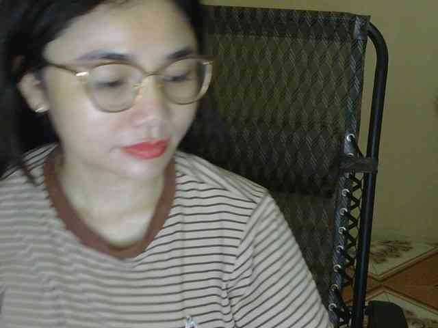 nana7777 webcam