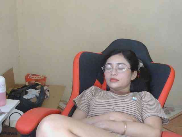 nana7777 webcam