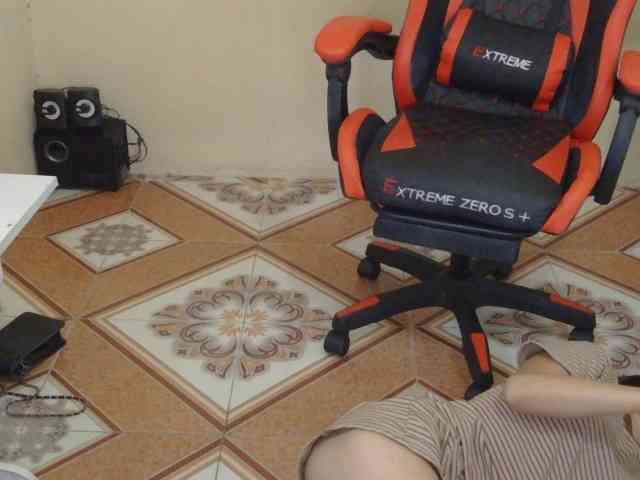 nana7777 webcam