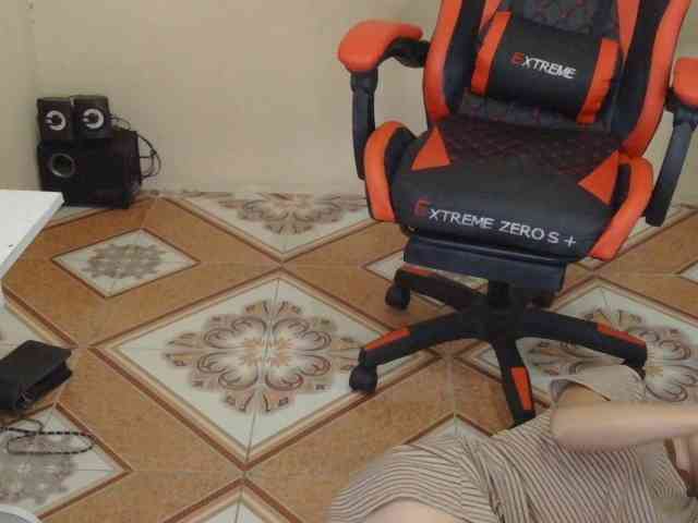 nana7777 webcam