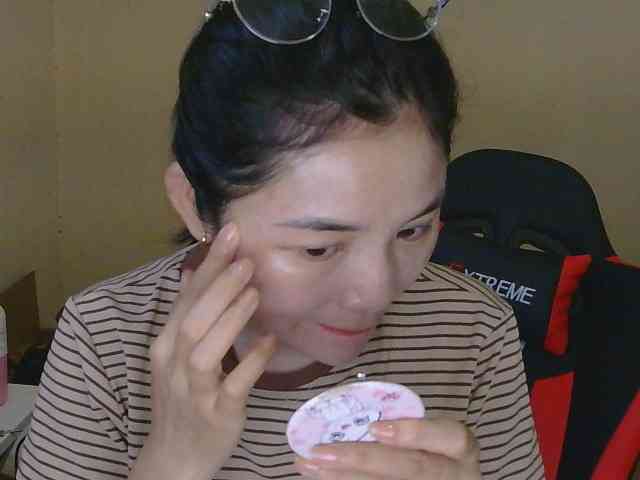 nana7777 webcam