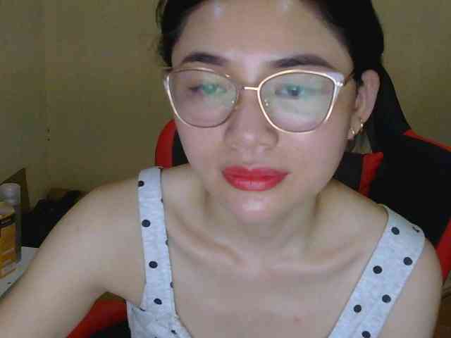 nana7777 webcam