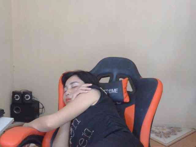nana7777 webcam