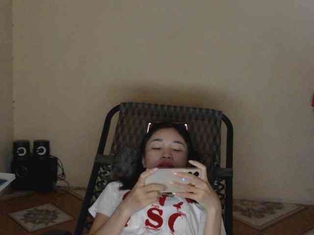 nana7777 webcam