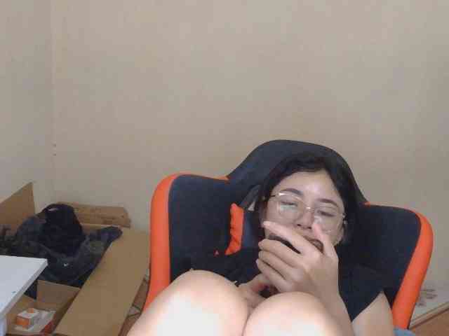 nana7777 webcam