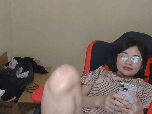 nana7777 webcam