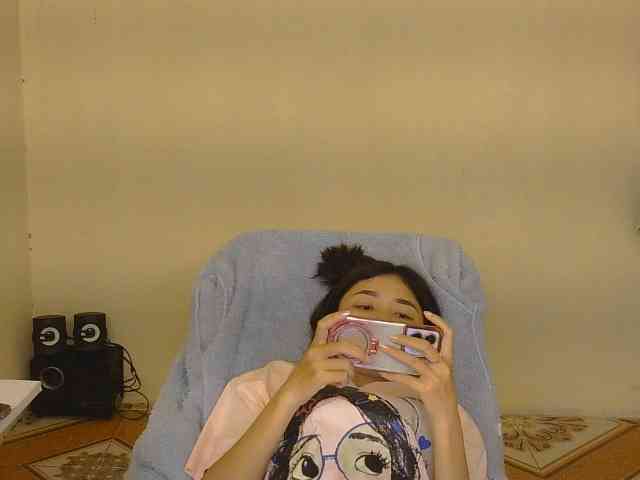nana7777 webcam