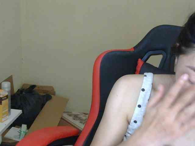 nana7777 webcam
