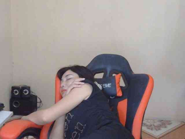 nana7777 webcam